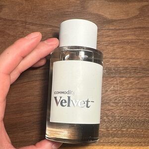 Velvet Fragrance - White